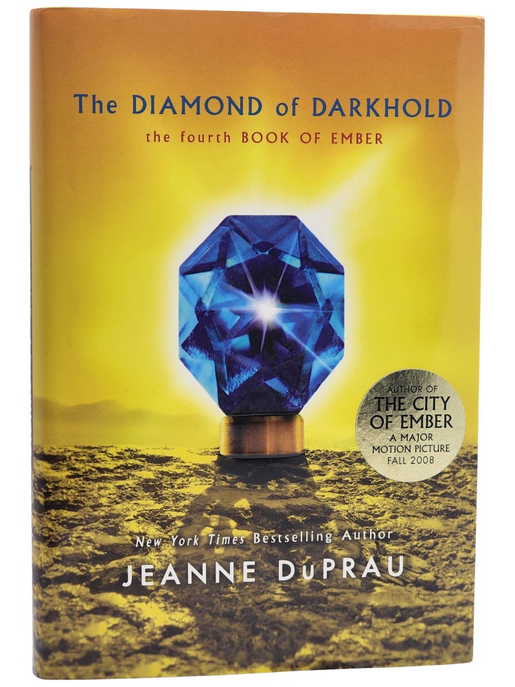 #10658 The Diamond of Darkhold. Jeanne DuPrau.