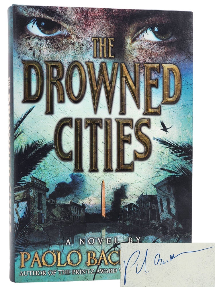 #10806 The Drowned Cities. Paolo Bacigalupi.